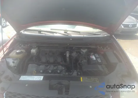 2005 Ford Freestyle Limited z USA, uszkodzony, nr VIN 1FMDK06135GA13881